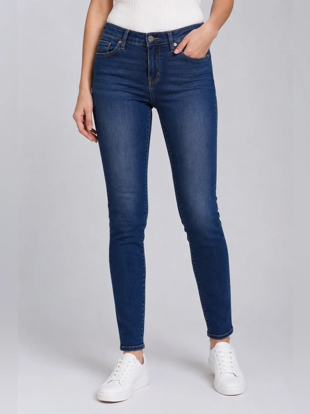 Rock & Republic | Classic High-Rise Skinny Jeans | Size 12 | EUC | Denim Casual - Picture 1 of 6